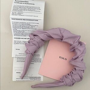TOUS Cloud Soft mauve headband.